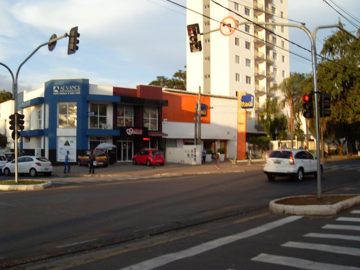Unibarao Hotel -Proximo As Universidades Unicamp-Puc-Hospitais -Bancos-Restaurantes-Praca Capital -Shopping Dom Pedro - Expo Dom Pedro-Ceasa Кампінас Екстер'єр фото
